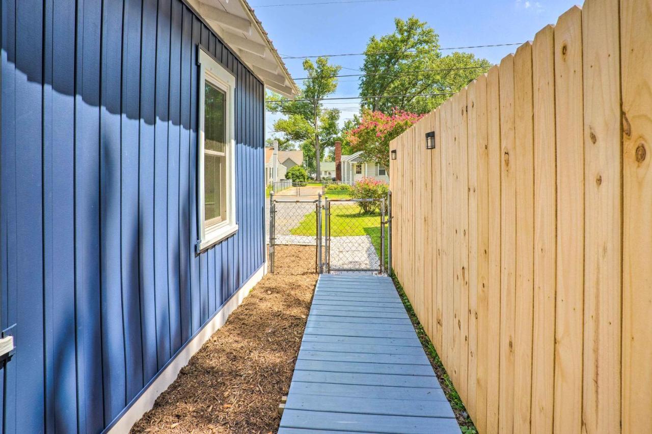 Chic Cottage With Private Yard Steps To Beach! Colonial Beach Exterior foto