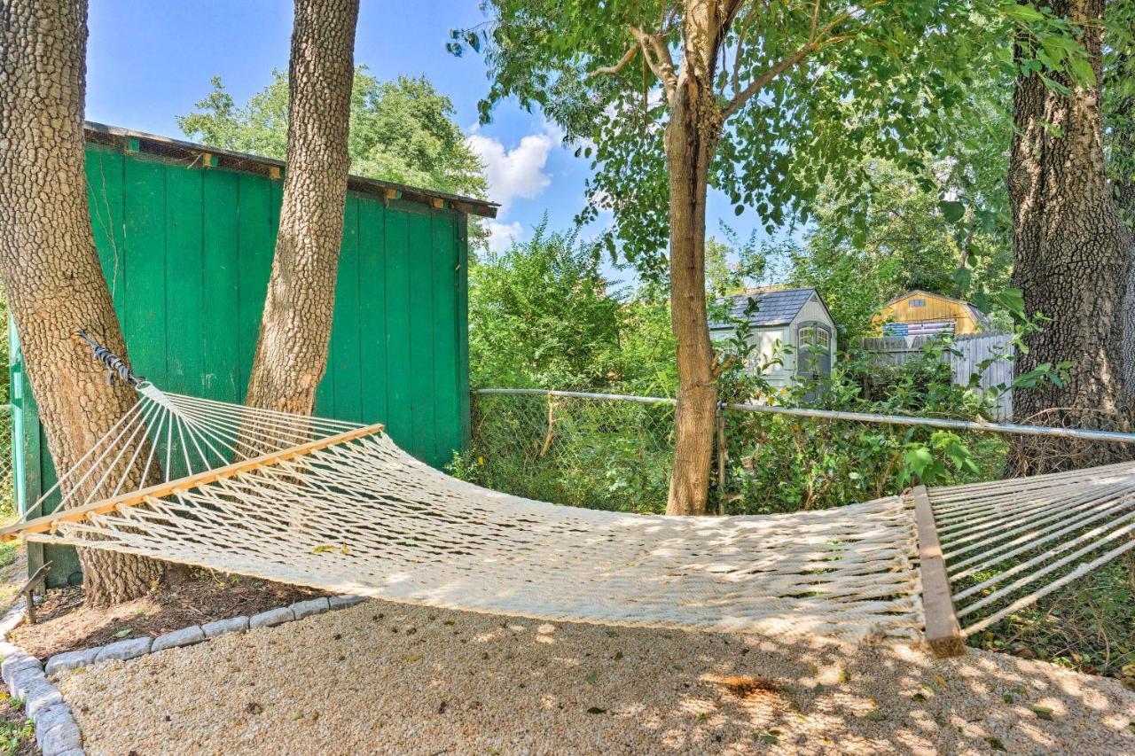 Chic Cottage With Private Yard Steps To Beach! Colonial Beach Exterior foto